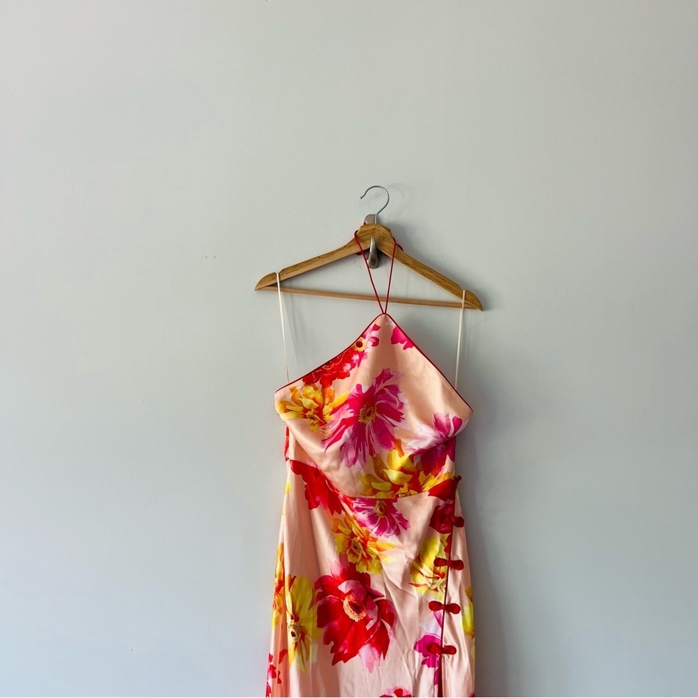 NWT Sau Lee Tess Floral Halter Backless Maxi Gown Size 10 - Picture 3 of 9